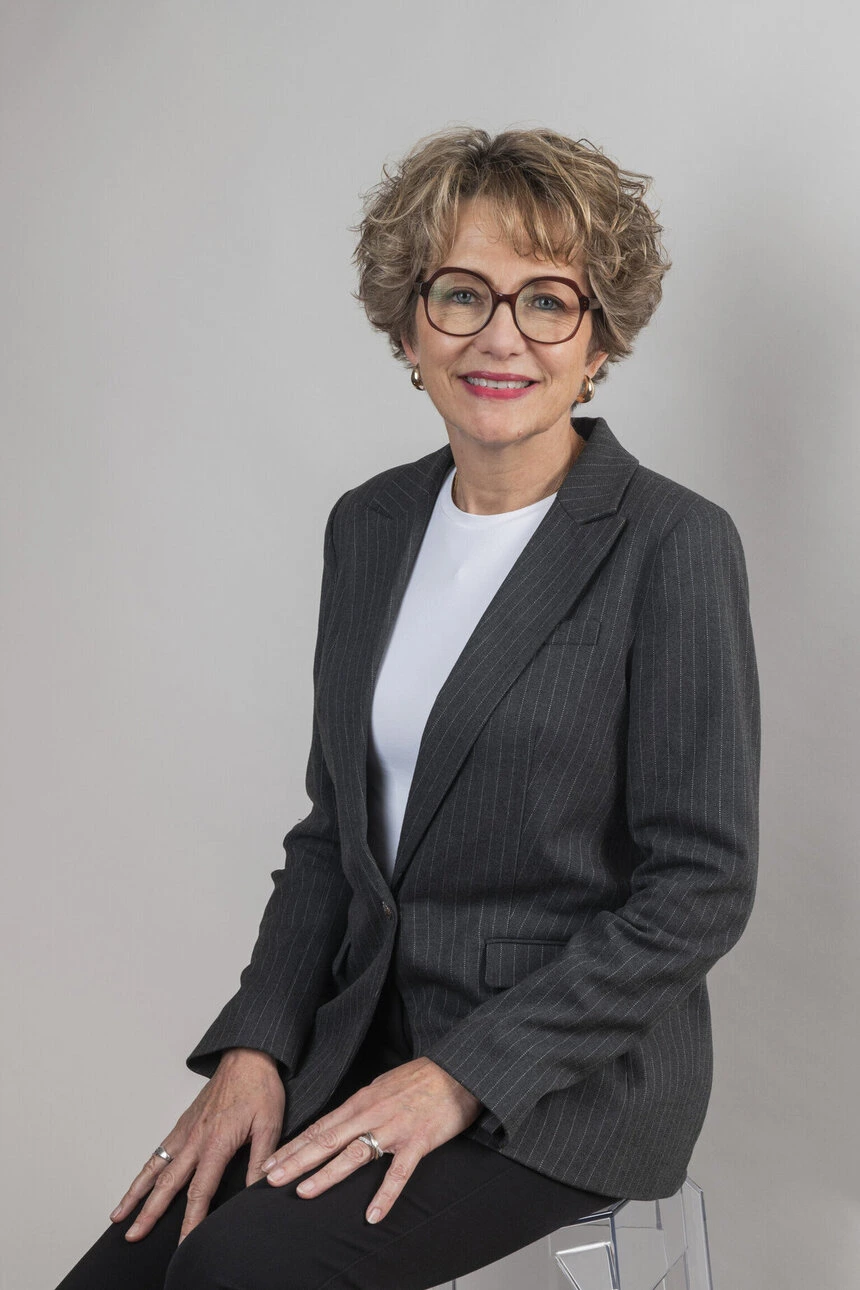 Michèle - Passerelle 45